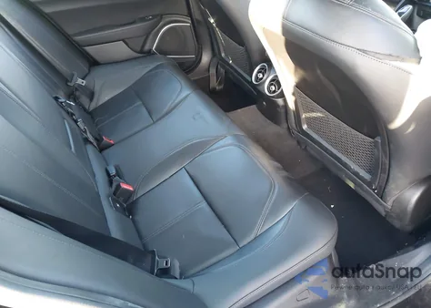 2021 Alfa Romeo Giulia Ti Awd z USA, uszkodzony, nr VIN ZARFANBN8M7644328